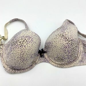 Victoria’s Secret body bra